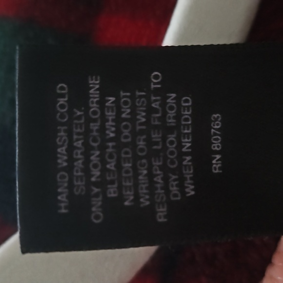 Moda International sequins, silk, and cashmere sweater - Picture 9 of 12